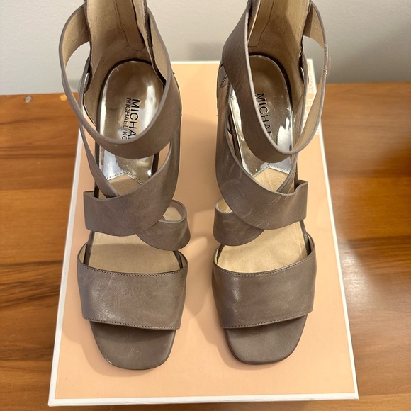 Michael Kors Leather Jenna Wedge - grey - Picture 4 of 9